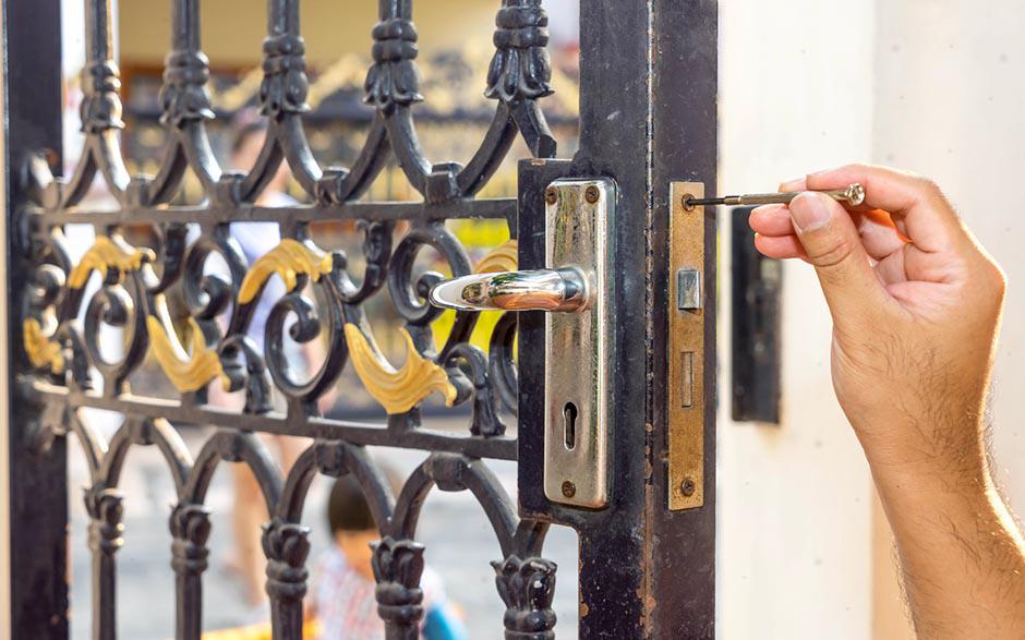 serrure porte d'entrée Savins